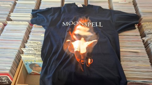 Moonspell spreading eclipse - spreading, an